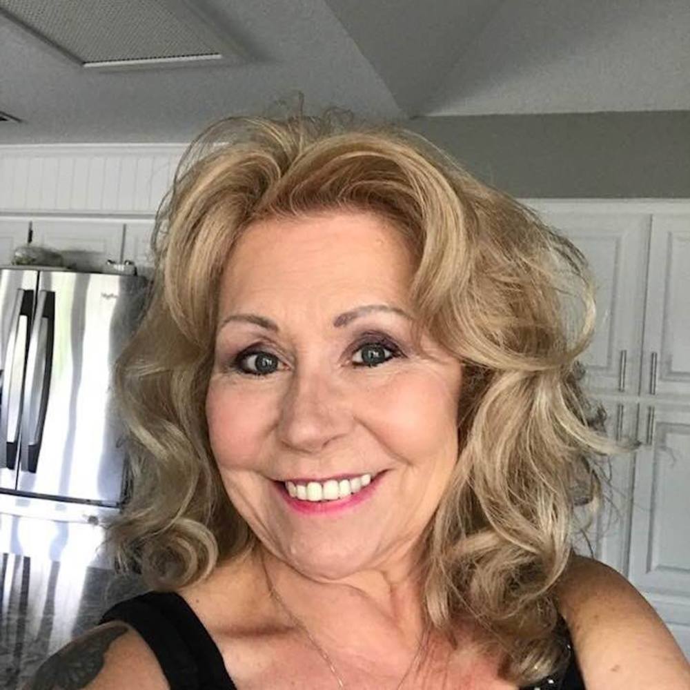 Meet your Posher, Pamela
